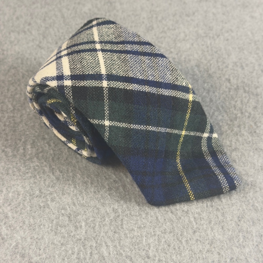 Vintage John Weitz by Fadil Mens Plaid Necktie Navy Green Tartan Check 2.75x51"